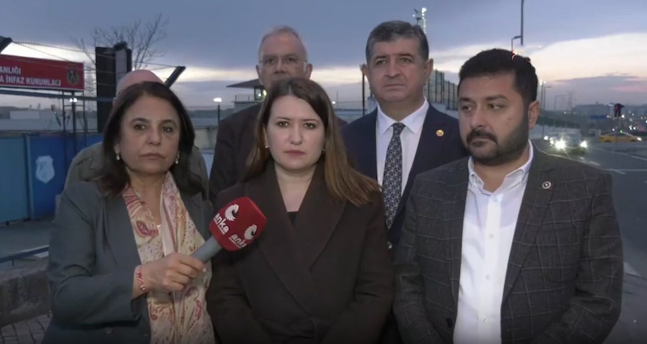 chp-heyeti-sarachanedeki-eylemlerde-tutuklananlari-metris-cezaevinde-ziyaret-etti-T7WsAcim.jpg