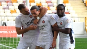 fatih-karagumruk-malatyaspor-deplasmanindan-mutlu-donuyor-pnFDwYZh.jpg
