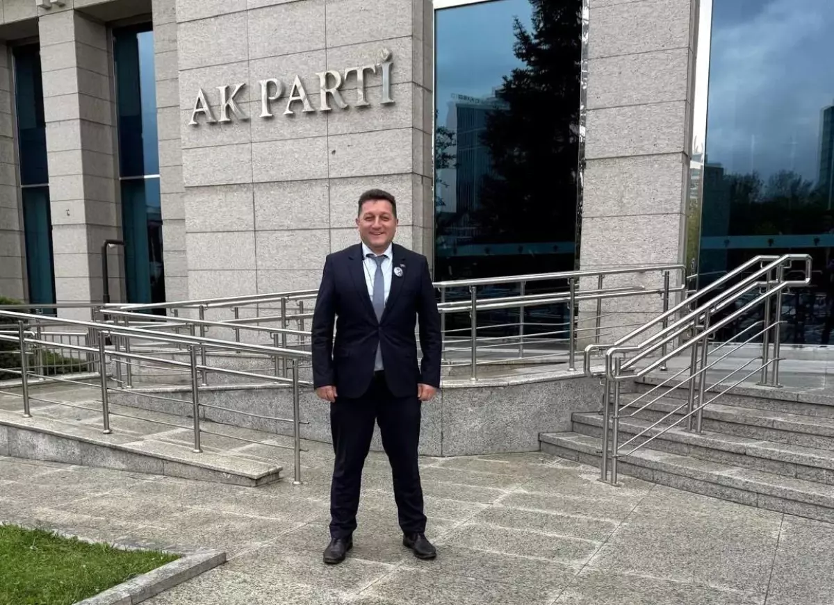 ak-parti-vezirkopru-ilce-baskani-ali-faik-camurcu-gorevinden-istifa-etti-6VHKD4In.jpg